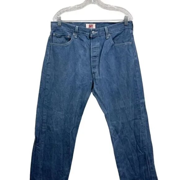 Levis 501 Jeans Mens 36x32 Button Fly Straight Leg Denim Classic Vintage - Picture 8 of 9